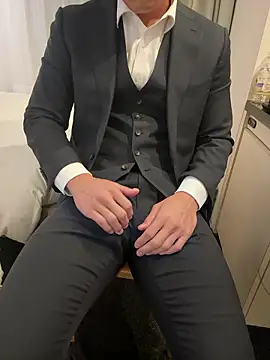 Snapshot of _misogi_ chatting on 10-24-25, 10:33  misogi  online show from 10-24-25, 10:33