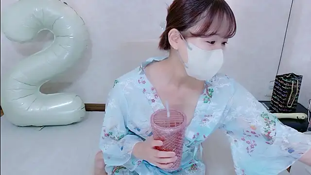 Snapshot of Mayu_o19o chatting on 11-23-25, 01:05 Mayu o19o online show from 11-23-25, 01:05