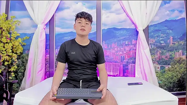 SluttyBoyDuo online show from 09-21-25, 02:35