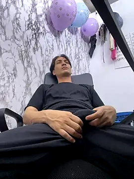 StevenHumps online show from 10-11-25, 07:51