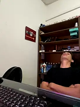 StevenHumps online show from 11-20-25, 02:56