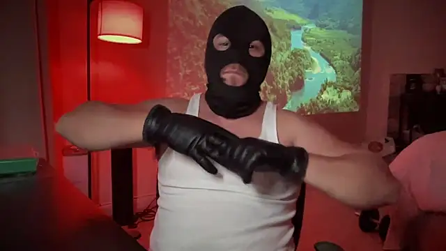 nagolraven online show from 10-20-25, 04:13