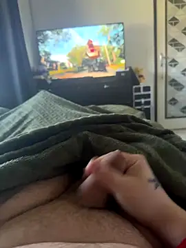 Snapshot of Badking9377 chatting on 11-26-25, 11:33 Badking9377 online show from 11-26-25, 11:33