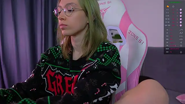 shy or horny online show from 11-21-25, 04:16