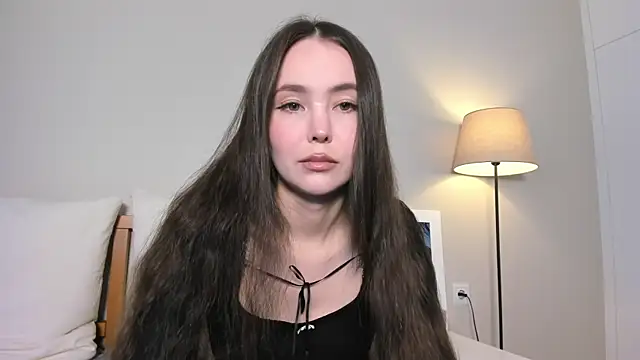 kittyphoria online show from 10-05-25, 06:01