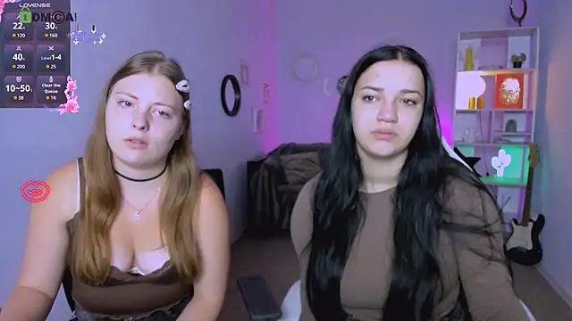 Snapshot of melani_bumm chatting on 10-03-25, 05:48 melani bumm online show from 10-03-25, 05:48