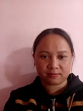 -Kitty-92 online show from 09-18-25, 04:36