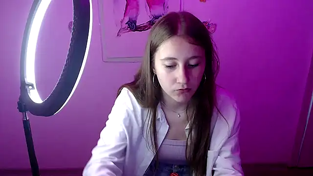 Milka kamila online show from 09-13-25, 12:38