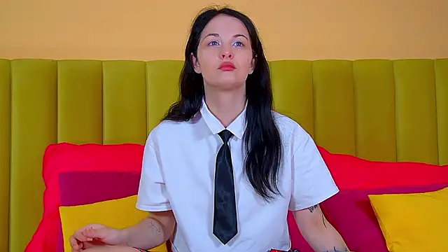 MollyMillsen online show from 11-05-25, 06:30