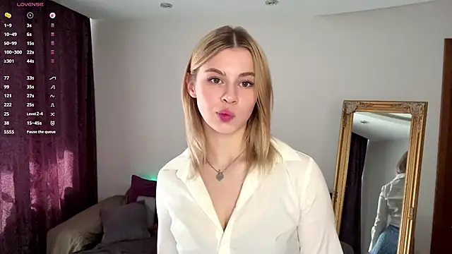 Lil Elisa online show from 09-19-25, 11:11