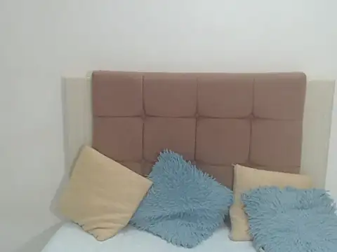 kami guzman online show from 09-19-25, 07:03