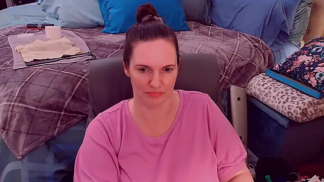 ninajaymes online show from 12-04-25, 03:10