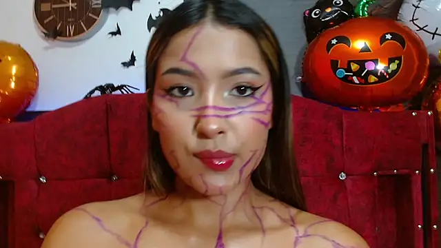 Snapshot of ShadenSx chatting on 10-23-25, 08:29 ShadenSx online show from 10-23-25, 08:29