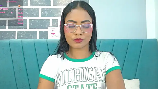 Chloe Brown3 online show from 09-17-25, 06:09