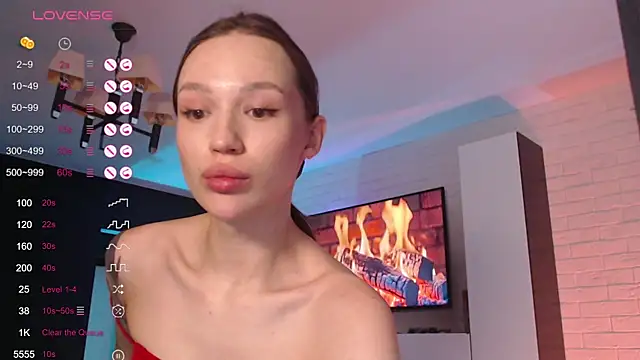 JadeSwift online show from 09-22-25, 03:14