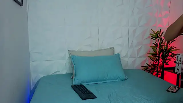 1Anya online show from 11-16-25, 07:41