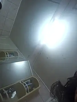 sklkeee05 online show from 10-02-25, 12:17