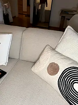 SophiiaStarr online show from 10-08-25, 05:54