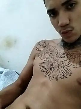 Thiagomateo14 online show from 09-11-25, 06:08