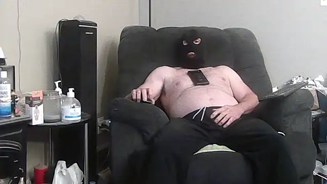 Snapshot of bigman1947 chatting on 11-03-25, 12:35 bigman1947 online show from 11-03-25, 12:35