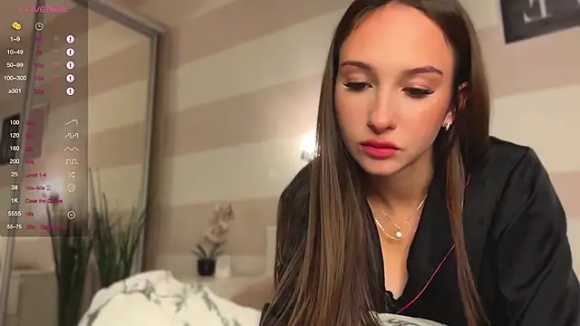 Kate Yanson online show from 09-30-25, 05:29