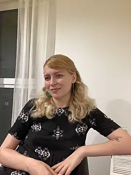 AnyaHellCat online show from 10-01-25, 06:36