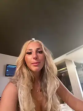 HeidiMae online show from 10-07-25, 08:28