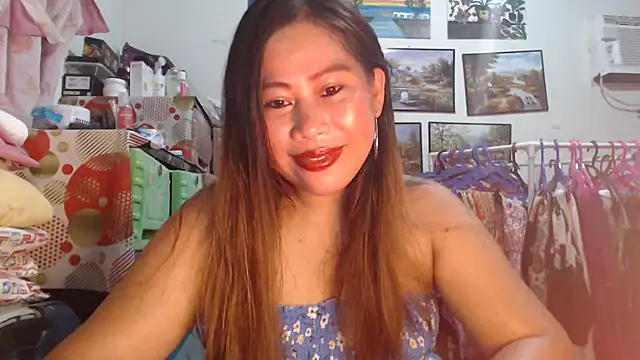 Snapshot of filipina_beauty chatting on 10-18-25, 05:25 filipina beauty online show from 10-18-25, 05:25
