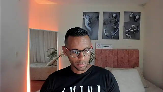 KingEdward  online show from 10-02-25, 10:22