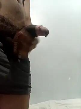 BielSilva172572 online show from 04-03-26, 06:22