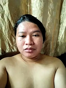 Snapshot of Transgender_Yanna chatting on 09-23-25, 04:26 Transgender Yanna online show from 09-23-25, 04:26