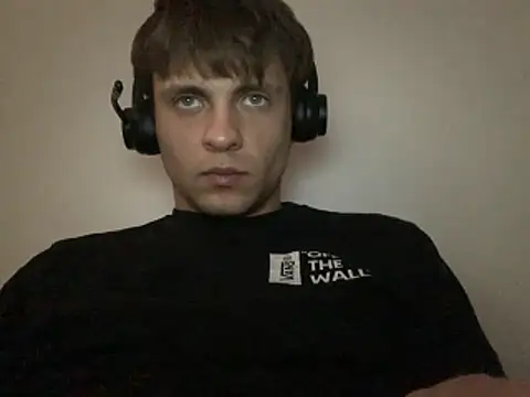 Kit Kat01 online show from 11-08-25, 01:33