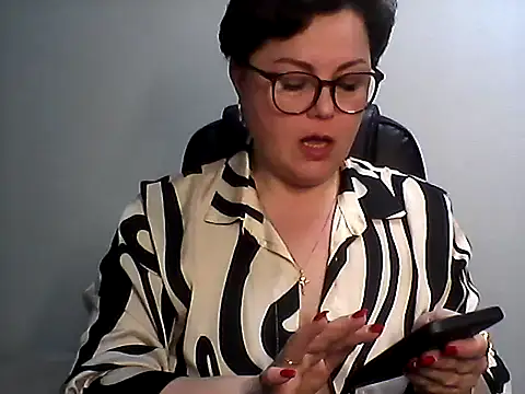 EllaLove2277 online show from 02-26-26, 06:34