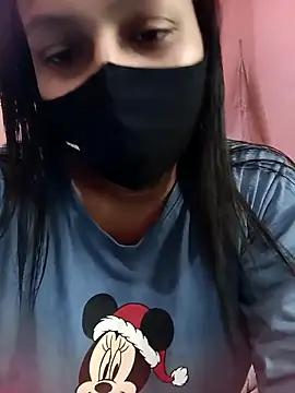 Snapshot of Samiya3344 chatting on 10-26-25, 01:44 Samiya3344 online show from 10-26-25, 01:44