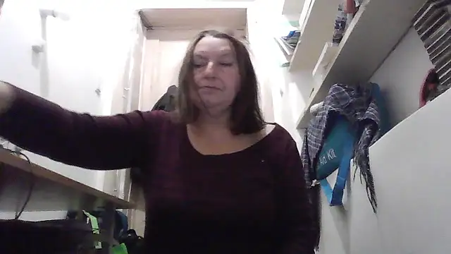 AnnaLive570 online show from 01-13-26, 05:24