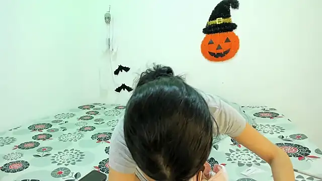 Snapshot of Sexy777Couple chatting on 10-26-25, 08:04 Sexy777Couple online show from 10-26-25, 08:04