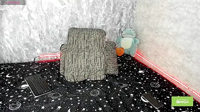 Snapshot of alex_cumfit1 chatting on 09-14-25, 11:42 alex cumfit1 online show from 09-14-25, 11:42