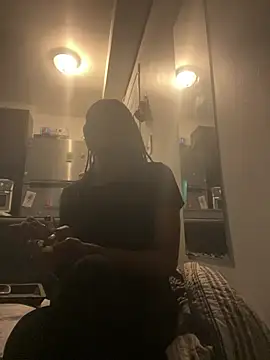 Snapshot of littyleesh1 chatting on 04-05-26, 11:13 littyleesh1 online show from 04-05-26, 11:13