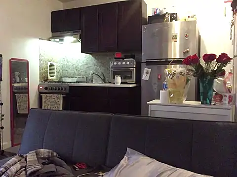 Snapshot of littyleesh1 chatting on 04-10-26, 11:26 littyleesh1 online show from 04-10-26, 11:26