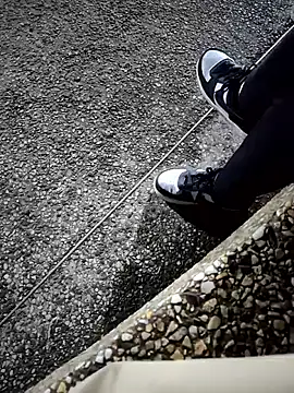 Snapshot of BrissPLUG8 chatting on 12-16-25, 01:21 BrissPLUG8 online show from 12-16-25, 01:21