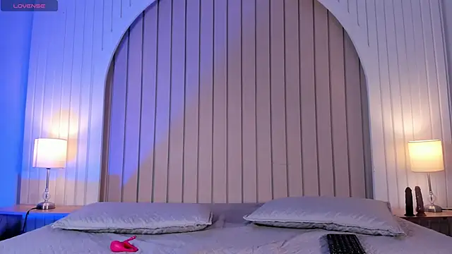 Snapshot of maria_gil chatting on 04-14-26, 11:27 maria gil online show from 04-14-26, 11:27