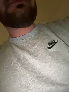 Snapshot of Fabiowe@xh chatting on 01-08-26, 08:44 Fabiowexh online show from 01-08-26, 08:44