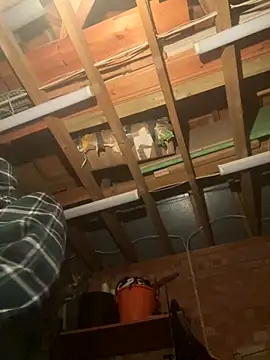 Snapshot of Johnclips2 chatting on 10-10-25, 03:05 Johnclips2 online show from 10-10-25, 03:05