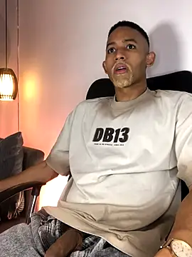 B Wild online show from 10-11-25, 04:01