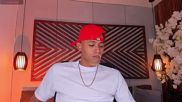 B Wild online show from 11-05-25, 03:39