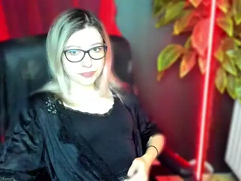 loveHeidi online show from 03-03-26, 05:35