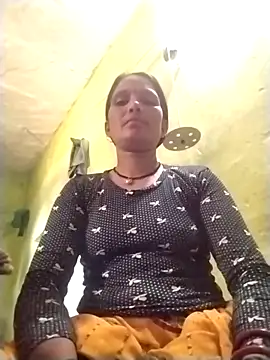Snapshot of Monika_cut chatting on 09-13-25, 08:03 Monika cut online show from 09-13-25, 08:03