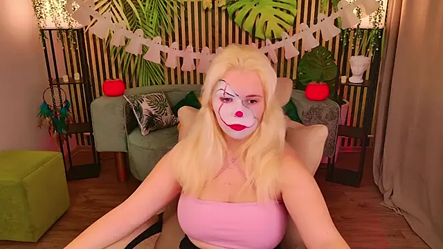 EmillyRogers online show from 10-31-25, 06:58