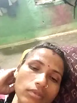 Snapshot of KIRTI12_HOT chatting on 09-24-25, 04:10 KIRTI12 HOT online show from 09-24-25, 04:10