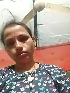 Snapshot of KIRTI12_HOT chatting on 10-07-25, 07:11 KIRTI12 HOT online show from 10-07-25, 07:11